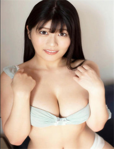 郑爽黑色西装